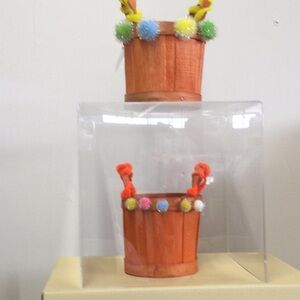 NIB Clear Hard Plastic Display Box